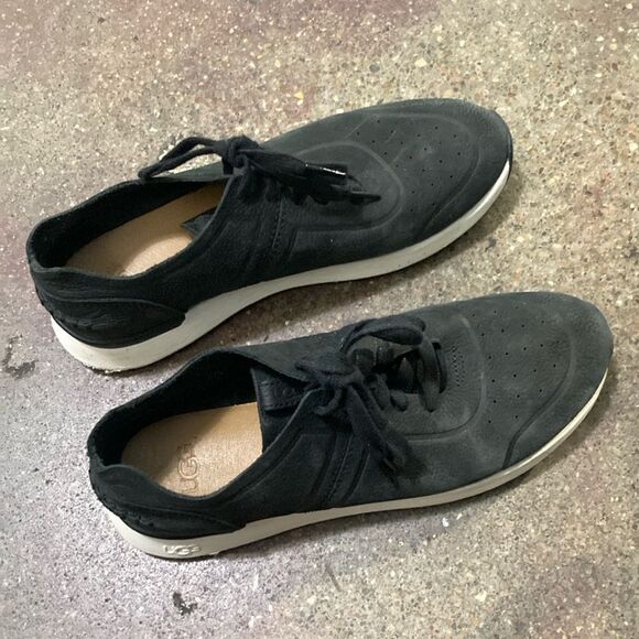 UGG Sneakers - Picture 2 of 4